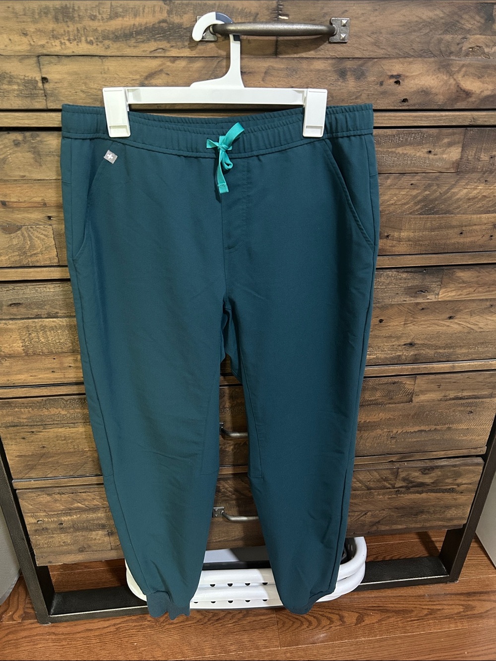Figs Men's Tansen Teal Drawstring Jogger Scrub Pants. Medical. Vet. Healthcare.